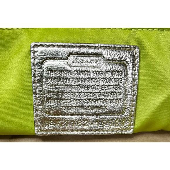 Coach 19021 Poppy Legacy Stripe Sequins Glam Tote & Wristlet - Picture 14 of 15